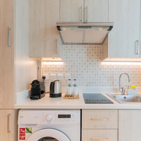 Studio With Pool And Private Beach Access On Palm Jumeirah Ντουμπάι Εξωτερικό φωτογραφία