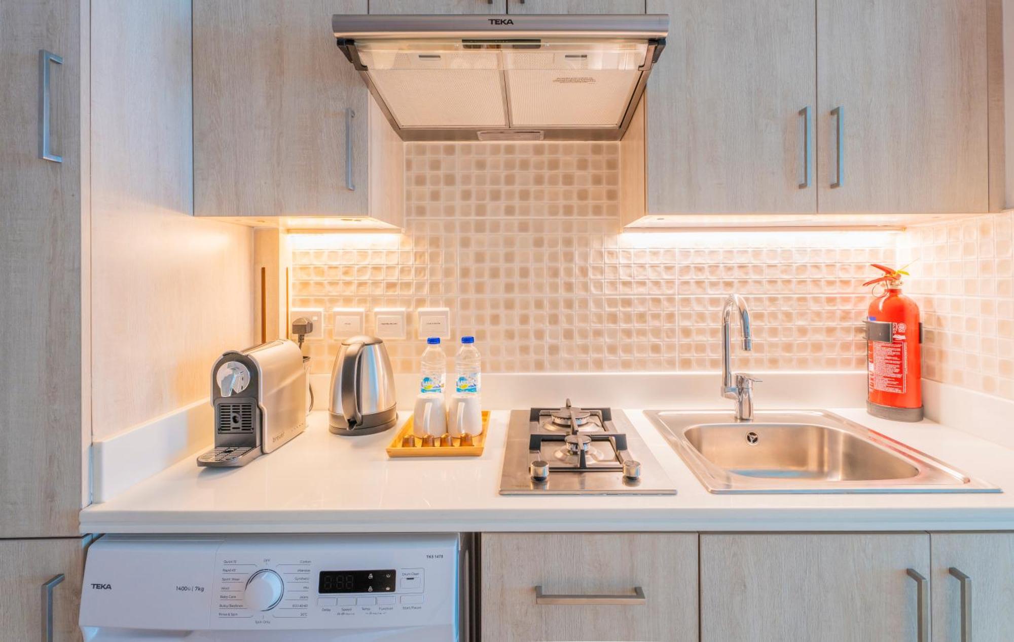 Studio With Pool And Private Beach Access On Palm Jumeirah Ντουμπάι Εξωτερικό φωτογραφία