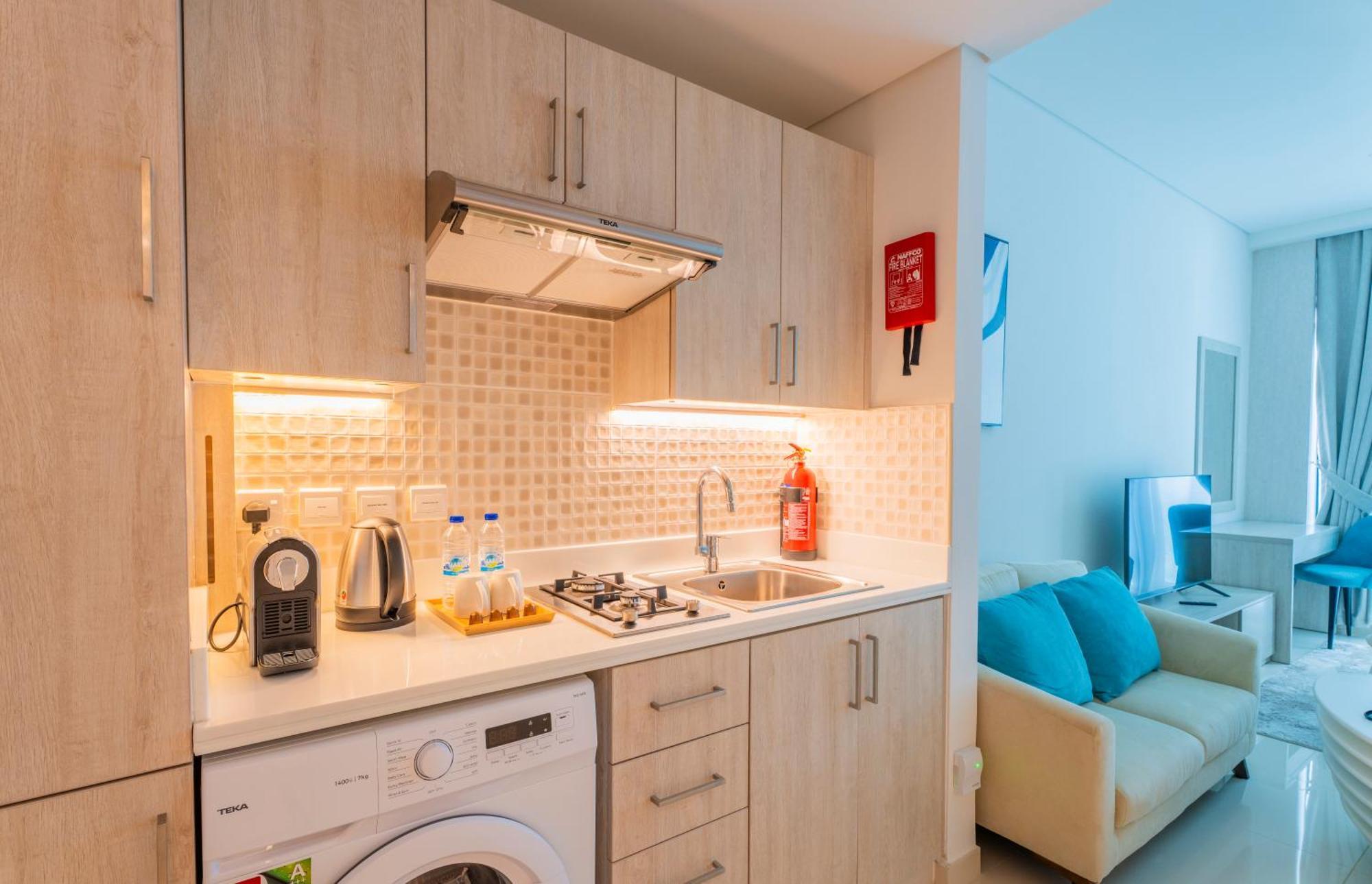 Studio With Pool And Private Beach Access On Palm Jumeirah Ντουμπάι Εξωτερικό φωτογραφία